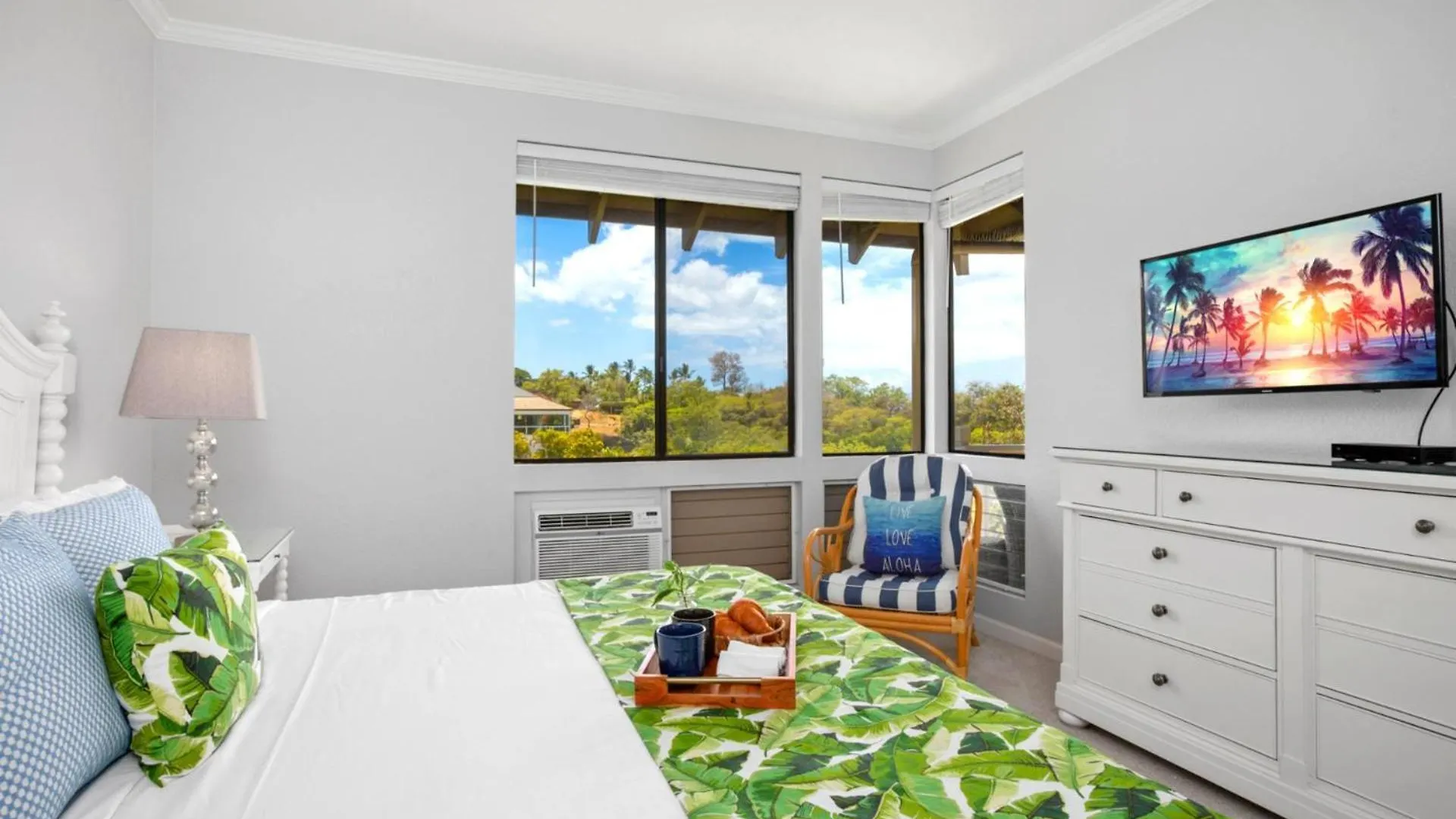 Kbm Resorts Free Car Grand Champions Gch-120 Remodeled Bdm Villa In Heart Of Wailea Wailea  United States