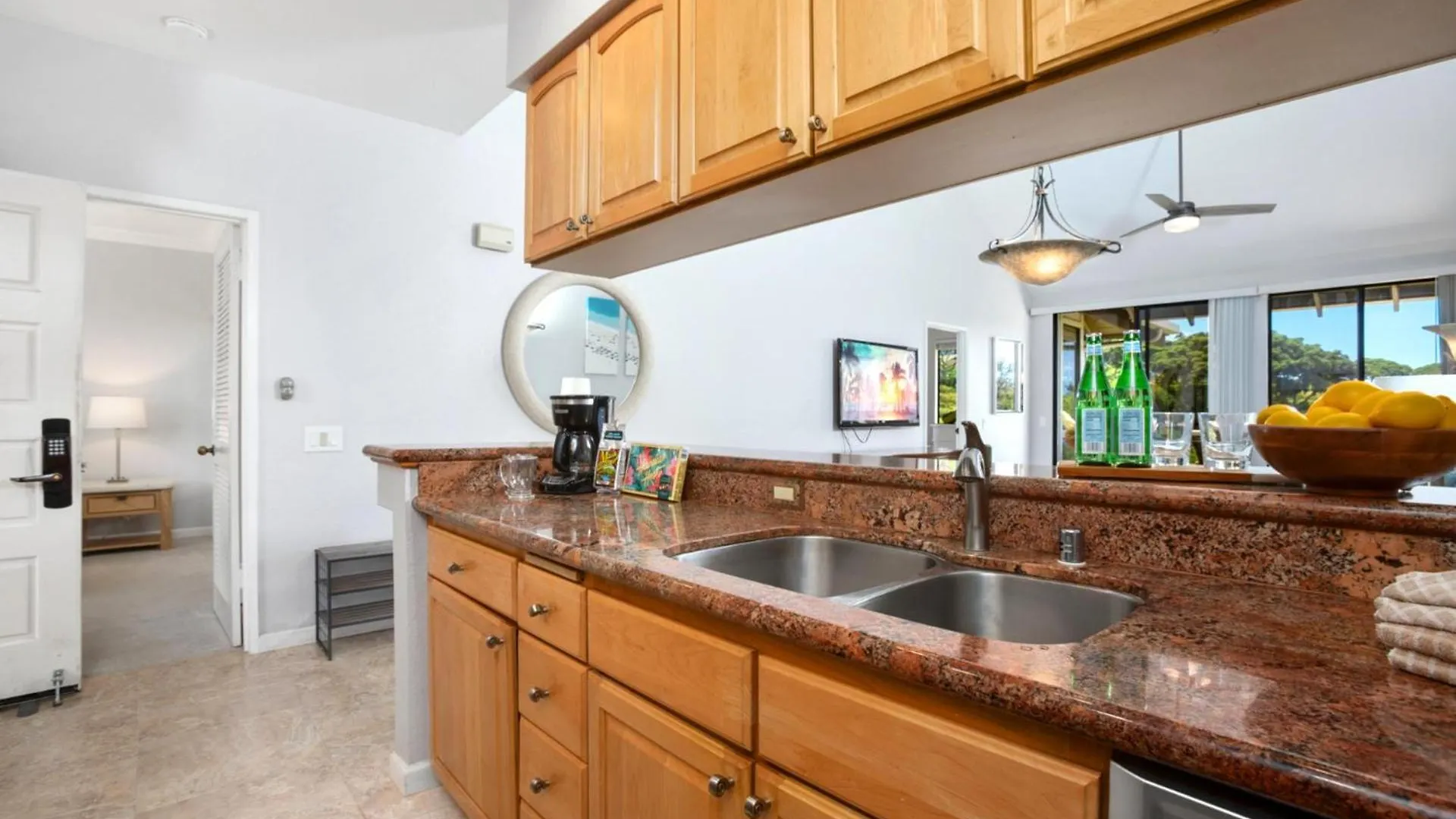 Kbm Resorts Free Car Grand Champions Gch-120 Remodeled Bdm Villa In Heart Of Wailea Wailea