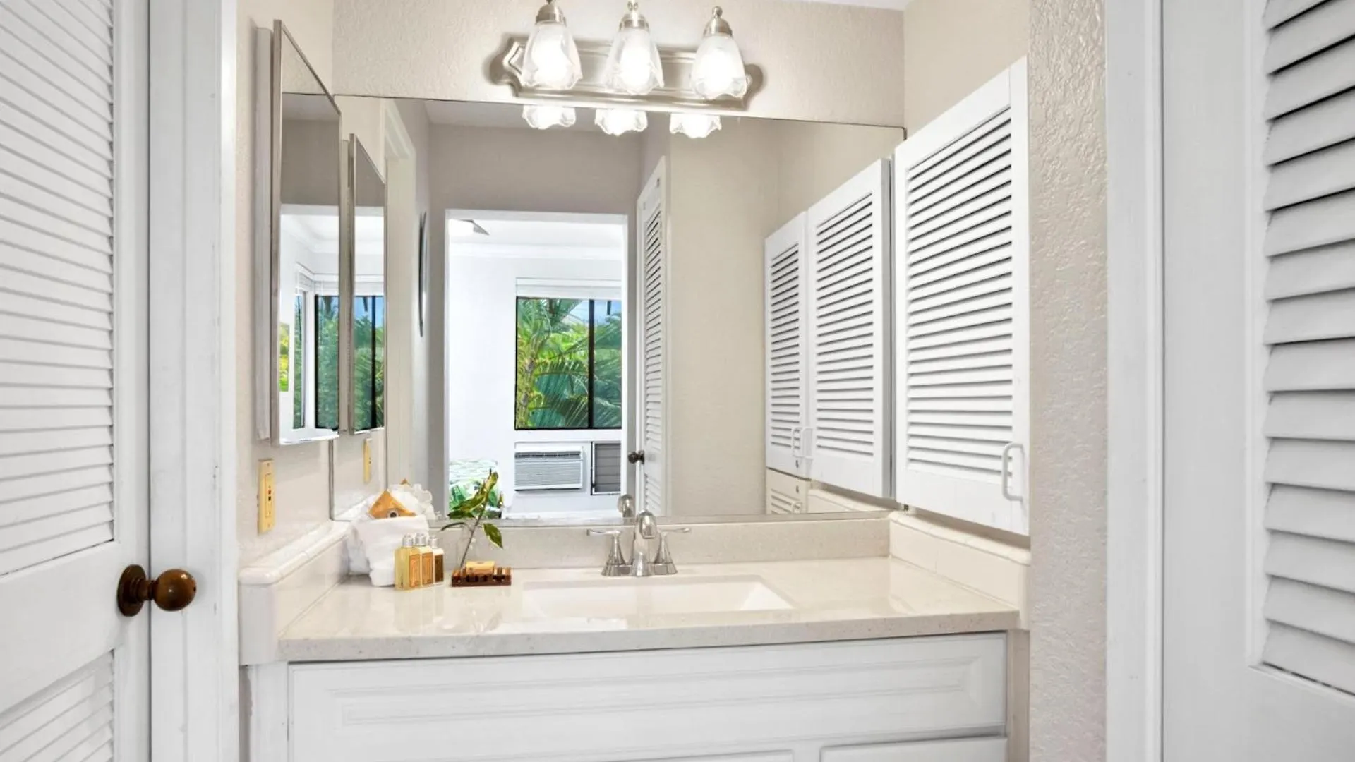 Apartment Kbm Resorts Free Car Grand Champions Gch-120 Remodeled Bdm Villa In Heart Of Wailea Wailea
