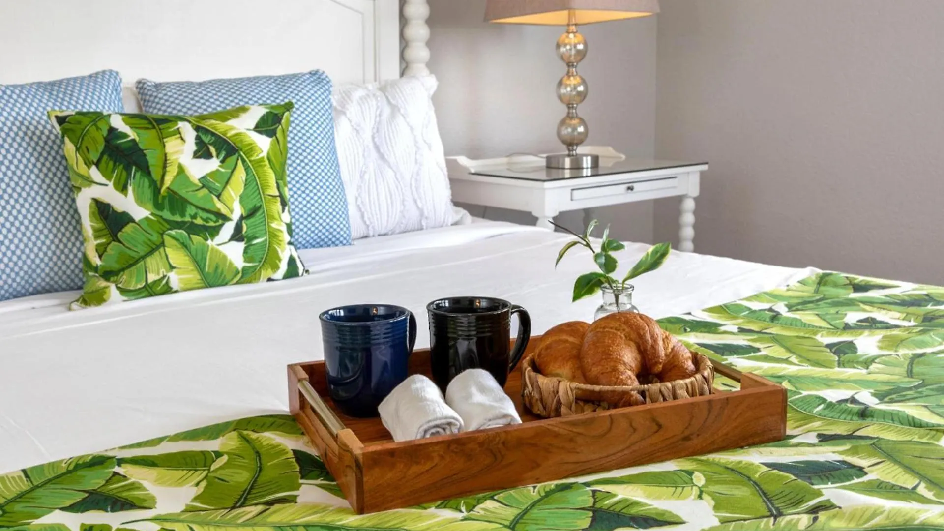 Kbm Resorts Free Car Grand Champions Gch-120 Remodeled Bdm Villa In Heart Of Wailea Wailea  Apartment Wailea (Maui)
